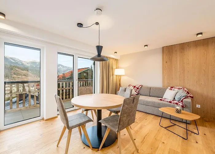 Erle 181 - By Mynests Шладмінг